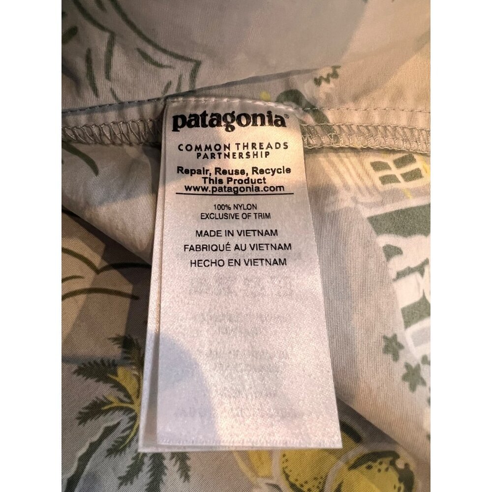 Patagonia® Kids' Baggies™ Jacket youth size M - Picture 7 of 8